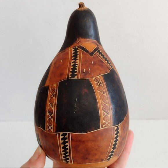 Vintage Handcarved Peruvian Gourd Man W/ Jug Cup Folk Art Musical Rattle 7" - Picture 3 of 8